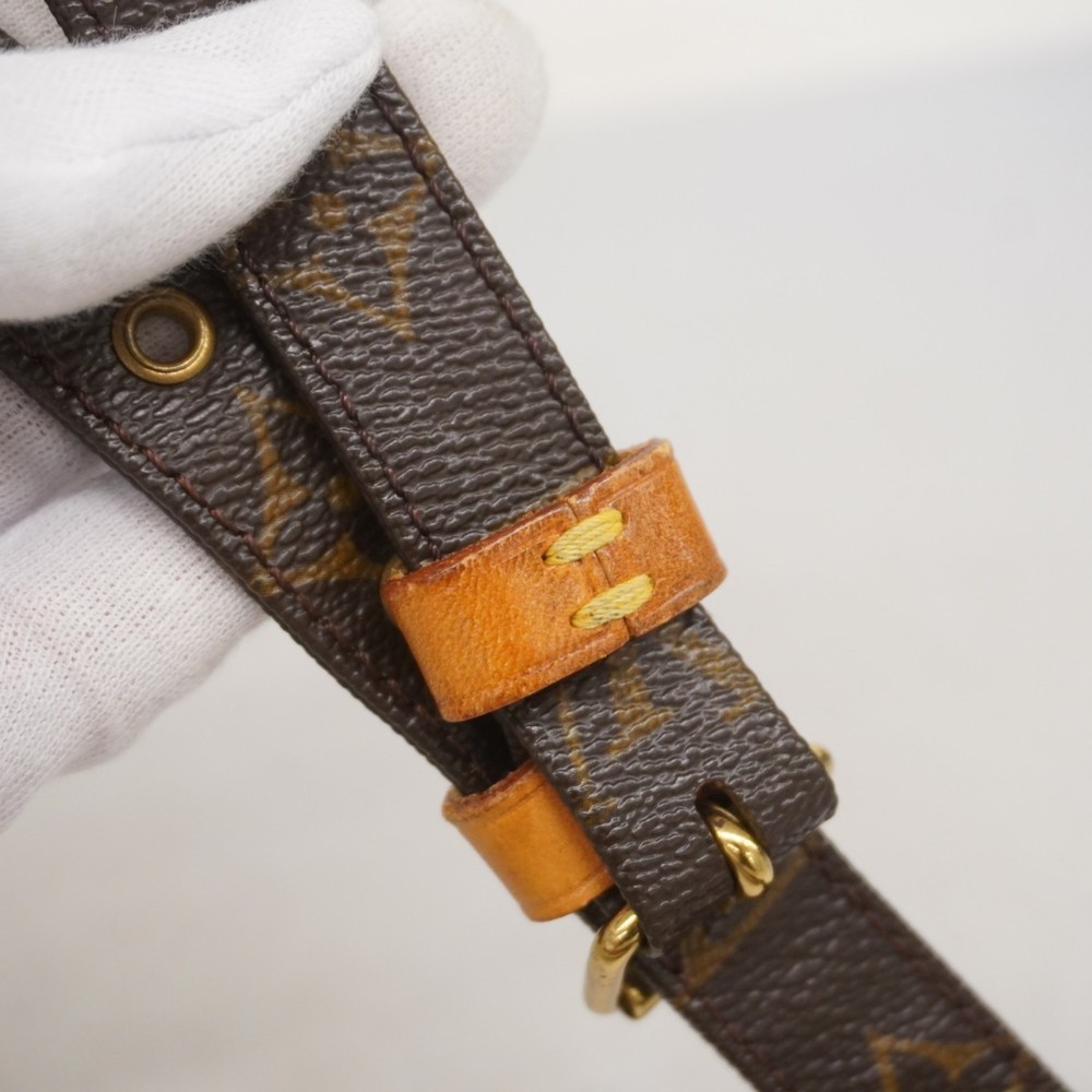 LOUIS VUITTON Brown Monogram Shoulder Bag - Picture 14 of 16
